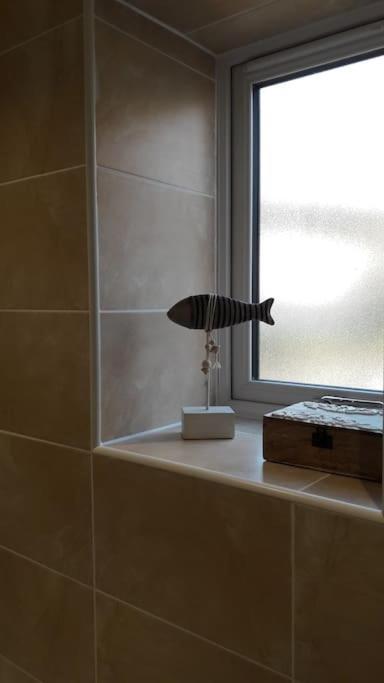 ווסטון סופר מארה Modern Apartment With Stunning Sea View מראה חיצוני תמונה